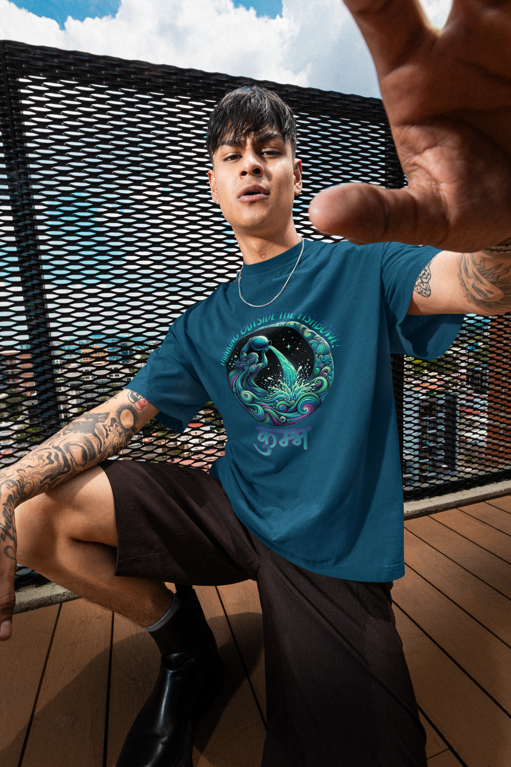 Zodiac Aquarius Oversized